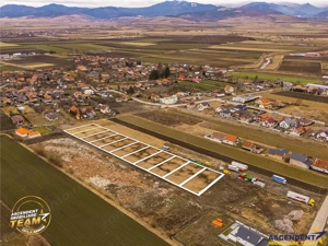 FILM! Terenuri intravilane de 680mp de vanzare, cu utilitati, Targu Secuiesc - imagine 5