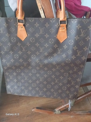 Vand o geanta superba de birou! - imagine 3