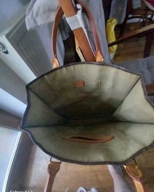 Vand o geanta superba de birou! - imagine 2