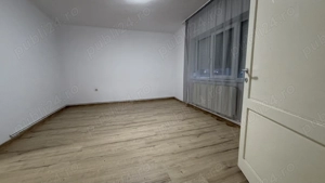 10 min de Iulius Town. Pt birouri sau locuit. Curte, terasa, parcare Centrala Termica Proprie. - imagine 9