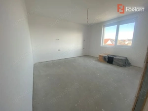 Apartament cu 2 camere, etaj 2 - Chisoda - - V9492 - imagine 4