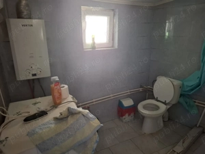 Vand casă veche de renovat, in localitatea Ciacova. Teren generos   oportunitate investiție! - imagine 8