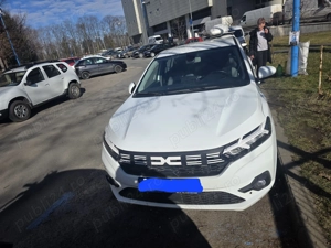 Vand Dacia Logan Prestige livrata in Noiembrie 2023 primul proprietar - imagine 5