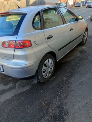 Seat Ibiza 1.4 Tdi din 2004 - imagine 4