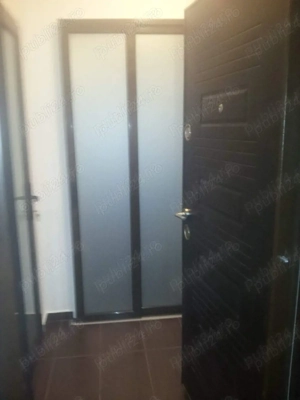 garsoniera vatra luminoasa-metrou 5 minute - imagine 6