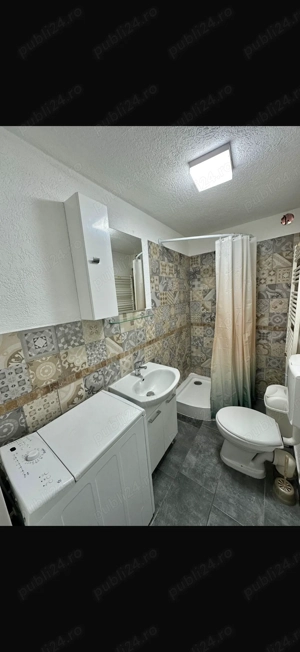 Inchiriez apartament la casa - imagine 4