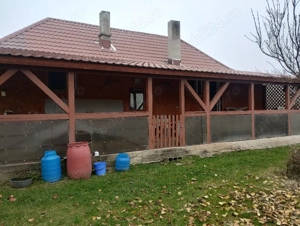 Vând casă bătrânească renovată parțial, terasa,zonă superbă lângă Bacău,sat Bălțata, comuna Sărata  - imagine 2