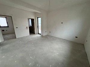 Casa individuala.Garaj.Compartimentata excelent.La Padure - imagine 5