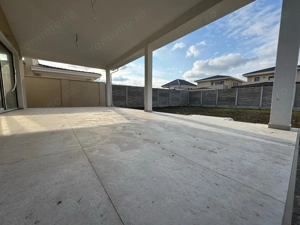 Casa individuala.Garaj.Compartimentata excelent.La Padure - imagine 10