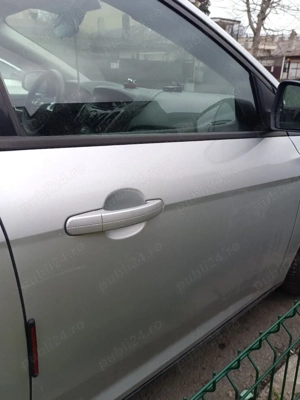 Ford focus benzina 2013 revizii 8000 km
