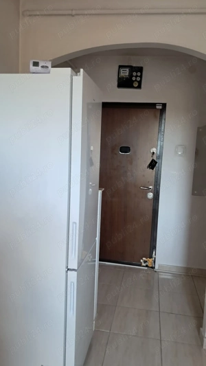 Apartament cu doua camere decomandat, cartier 7 Noiembrie. Pret: 97000 EURO - imagine 4