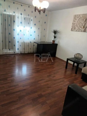 2 camere Vitan decomandat, centrală, metrou, et. 6, 60 mp, renovat