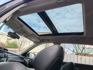 Nissan Xtrail Tekna DCI NaviCmr360XenonPanoramicPieleKEyLesGoInczScauneCarligJanteBicolore etc  - imagine 9