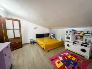 Casa individuala de vanzare, 216 mp, zona Cetate  - imagine 8