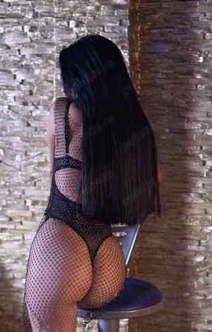 Fantezia ta plăcerea mea doar 3 zile am și colegă doar deplasări 