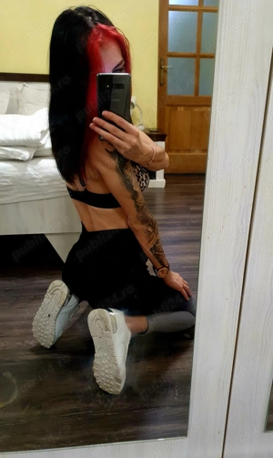 Noua în oraș.   - imagine 2