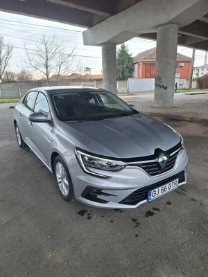 Vând renault megan 4 1.5 bluedci,116 cp ,2024 manuală  - imagine 2