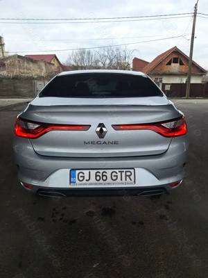 Vând renault megan 4 1.5 bluedci,116 cp ,2024 manuală  - imagine 3