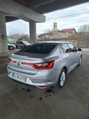 Vând renault megan 4 1.5 bluedci,116 cp ,2024 manuală  - imagine 4