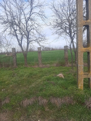 Vand teren intravilan la Obad