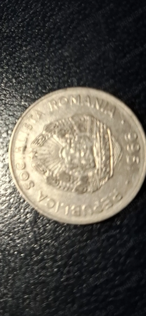 Moneda RSR 
