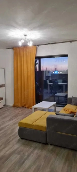 Apartament cu 2 camere, decomandat, 52 mp