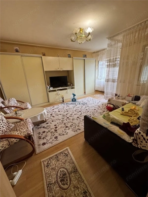 Vanzare Apartament 3 Camere Decomandat Berceni-Secuilor - imagine 5