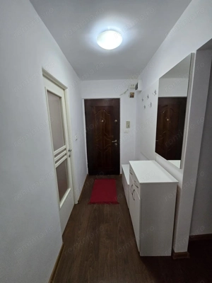 3 cam decomandat 2 bai CENTRALA PROPRIE parter zona Bucovina Torontalului - imagine 4