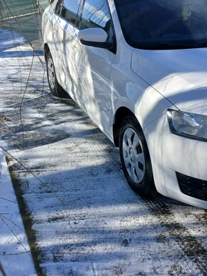Vând Skoda Rapid  - imagine 2