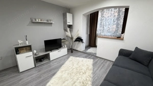 2 camere | etaj 2 | renovat | centrala proprie | mobilat si utilat | zona excelenta