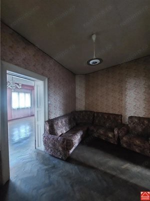 Casa cu spatiu comercial, zona Intim - imagine 7