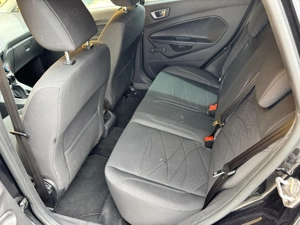 Vând Ford fiesta 2013 - imagine 2