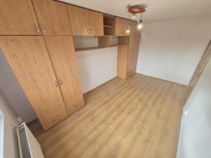 2 Cam-Lipovei-3 Min Iulius Town-55 MP-Balcon-Mobilat-Utilat--82.000 Euro ! - imagine 8