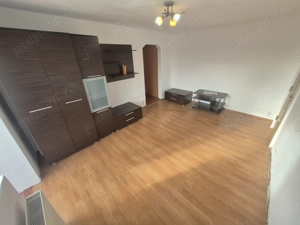 2 Cam-Lipovei-3 Min Iulius Town-55 MP-Balcon-Mobilat-Utilat--82.000 Euro ! - imagine 3