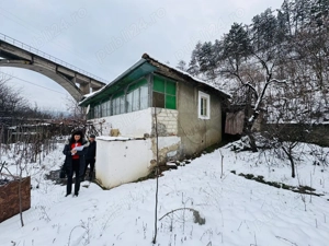 Casă cu teren 630 mp în Gura Văii   Construcție solidă   La 600 m de E70 - imagine 10