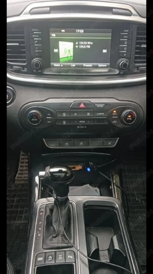 Kia Sorento - imagine 5