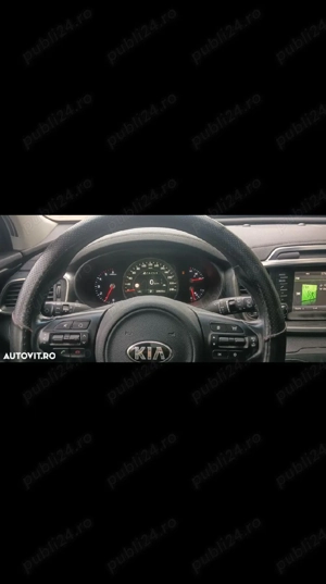 Kia Sorento - imagine 4