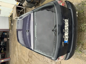 Dezmembrez Audi a4 2001 - imagine 4