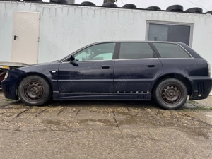 Dezmembrez Audi a4 2001 - imagine 2