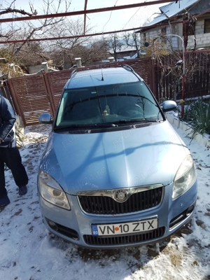 Vând Skoda Roomster Style 1.4 TDI   2008   70 CP   Albastru Polar   - imagine 4