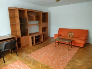 Inchiriez apartament 2 decomandate Cl. Bucuresti Centru-P-ta.Centrala