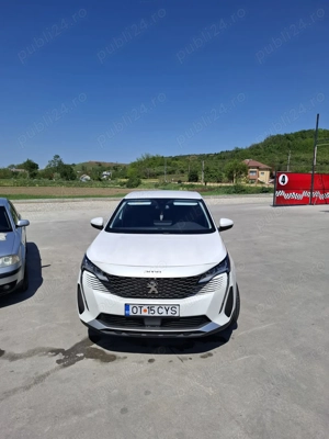 Vând Peugeot 3008 1,5 Diesel 130CP  - imagine 2