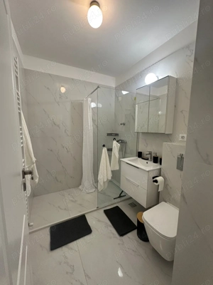 Proprietar direct inchiriez apartament 2 camere zona Vivo - imagine 6