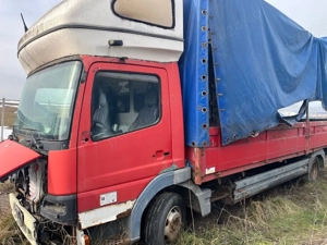 mercedes atego  - imagine 2