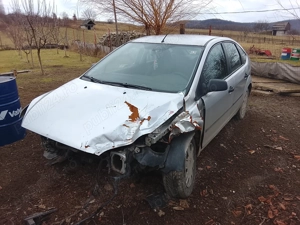 Vând sau dezmembrez Ford  - imagine 2