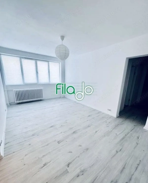 Apartament 3 camere Titan, Piata Minis - imagine 5