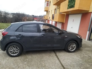 KIA Rio 2023 Cutie automată  - imagine 2