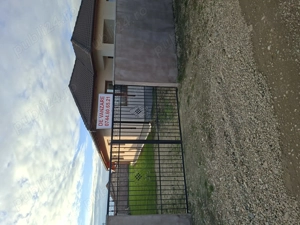 Proprietar vănd casă nouă în Nojorid