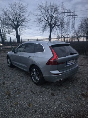 Volvo xc60 T8 hybrid  - imagine 5