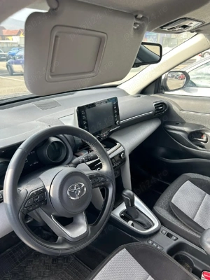 Vand Toyota Yaris Cross, impecabila
